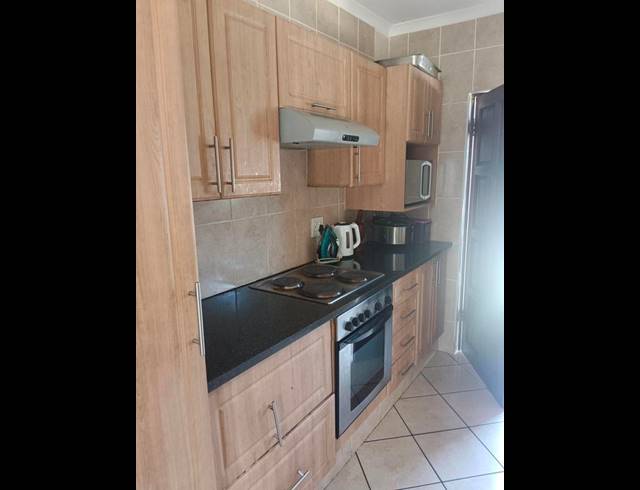 2 BEDROOM PROPERTY TO RENT IN ARBORETUM